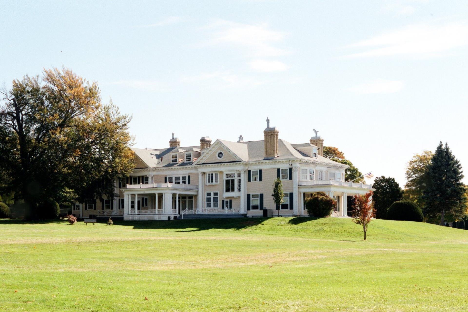 Endicott Estate rear entrance with patio